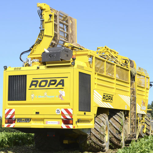 Raccoglitrice per barbabietole - EURO-TIGER V8-4 - ROPA Fahrzeug- und Maschinenbau GmbH - semovente / scollettatrice / defogliatrice