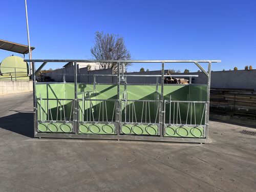Box per l'allevamento - AGRICOW - per vitelli / individuale / da esterno