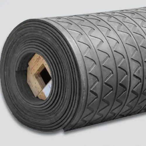 Tappeto in gomma - ZIG ZAG - IDS Agri - per allevamento bovino / antiscivolo / con scanalature