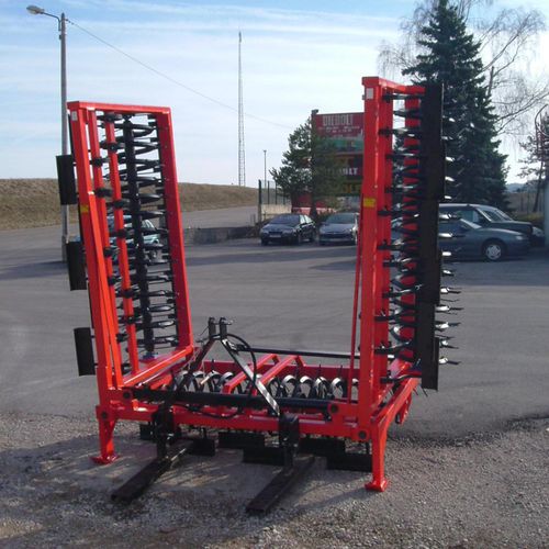 Aeratore per prati montato su trattore - M Series - Jurane Agriculture - pieghevole