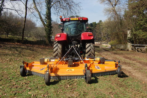Trinciatrice rotante agricola - BGL series - Rousseau - per spazi verdi / montaggio posteriore / su presa di forza