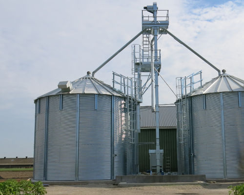 Silo per cereali - FARMA series - Unia - in metallo / a fondo piatto / ondulato