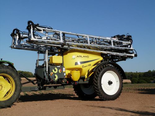 Atomizzatore trainato - EXPERT 4236 RA3 - Arland - per grandi colture / a bracci richiudibili / con pompa a pistone