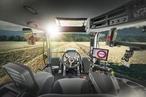 Software di gestione - S-TECH 700 PLUS - Steyr Traktoren - di supervisione / agricolo
