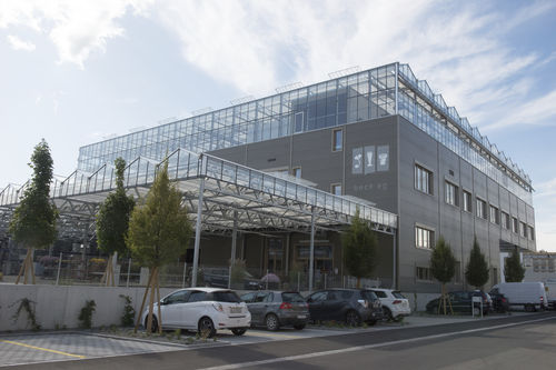 Serra multitunnel - Kräss GlasCon GmbH - in vetro / con struttura in acciaio / con grondaia