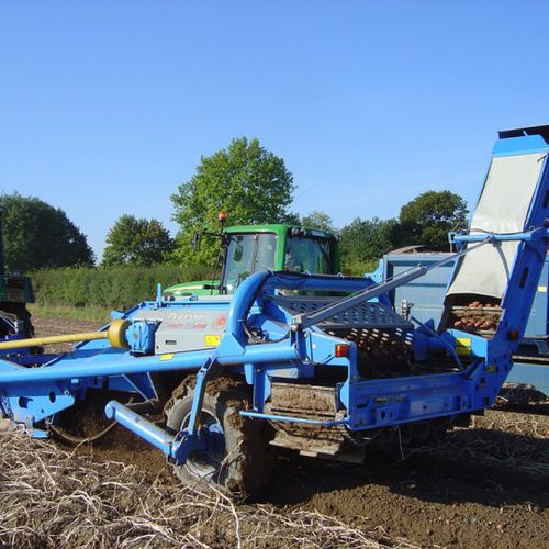 Scavapatate - QM - Standen Engineering - montata su trattore / 1 filare