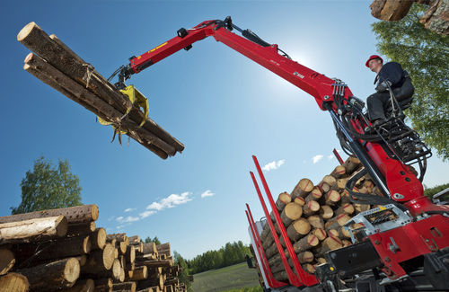 Gru forestale montata su camion - LOGLIFT 96S series          - HIAB AB - con braccio articolato