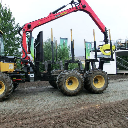 Gru forestale con braccio articolato - M Series - EPSILON Kran GmbH - per caricatore forestale