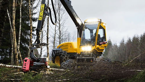 Abbattitrice forestale gommata - 560F - ECO LOG SWEDEN AB - con gru