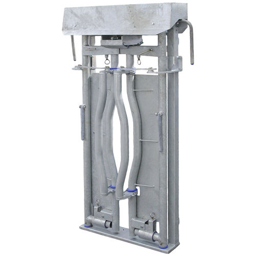 Porta di contenimento per bovini - Sturdy Built Manufacturing,LLC - a serraggio manuale