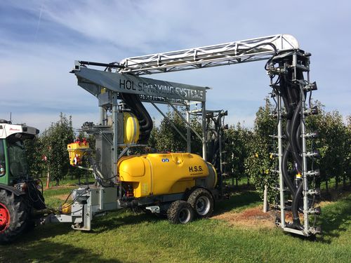 Atomizzatore trainato - CF2000-3 - Hol Spraying systems ( HSS ) - per frutteto / idraulico / a bracci richiudibili