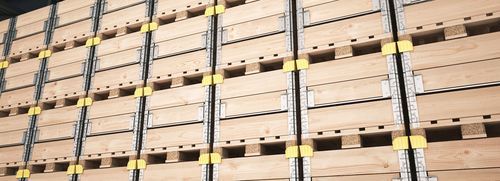 Porta per edificio di stoccaggio - Kronus SIA - in legno
