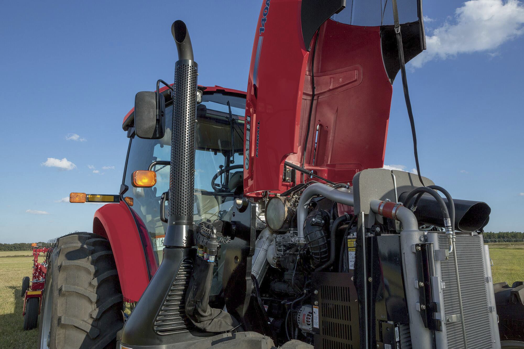 パワーシャトルトラクター - Farmall 100A series - CASE IH