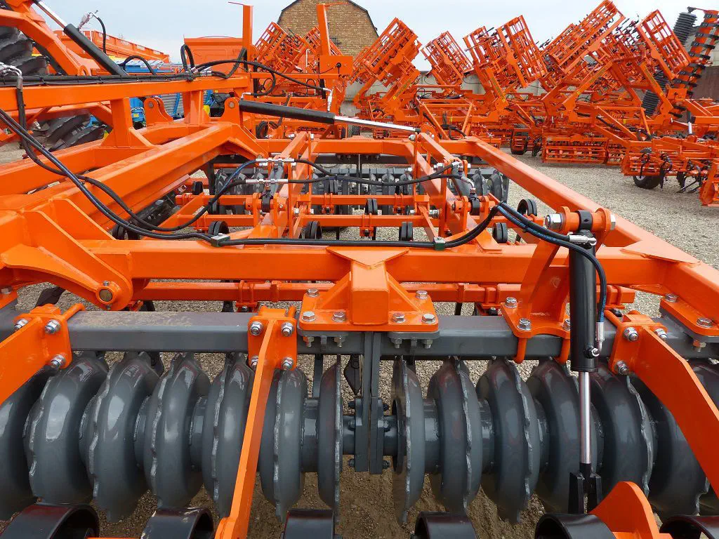 牽引式耕うん機 - KLS series - Laumetris Ltd. - ローラー付