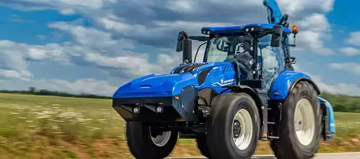 NEW HOLLAND T6.180 TRACTOR METHANE POWER 2022 BLUE トラクタ / Univrsal Hobbies  1/32 建設機械模型 工事車両