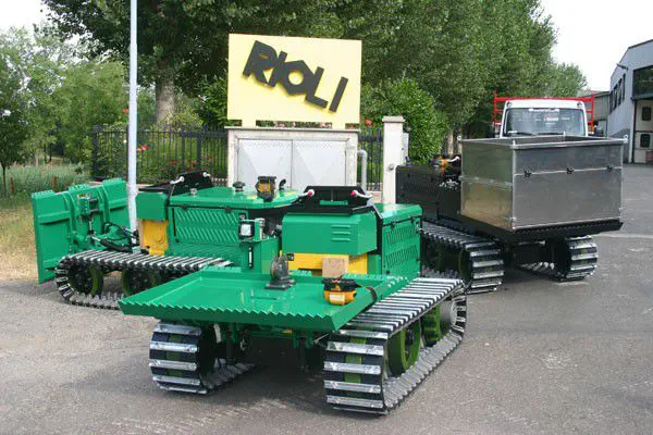 農業用土壌処理機 緑色 クボタ 中古 たねまき機 SR-K6 – 農キング