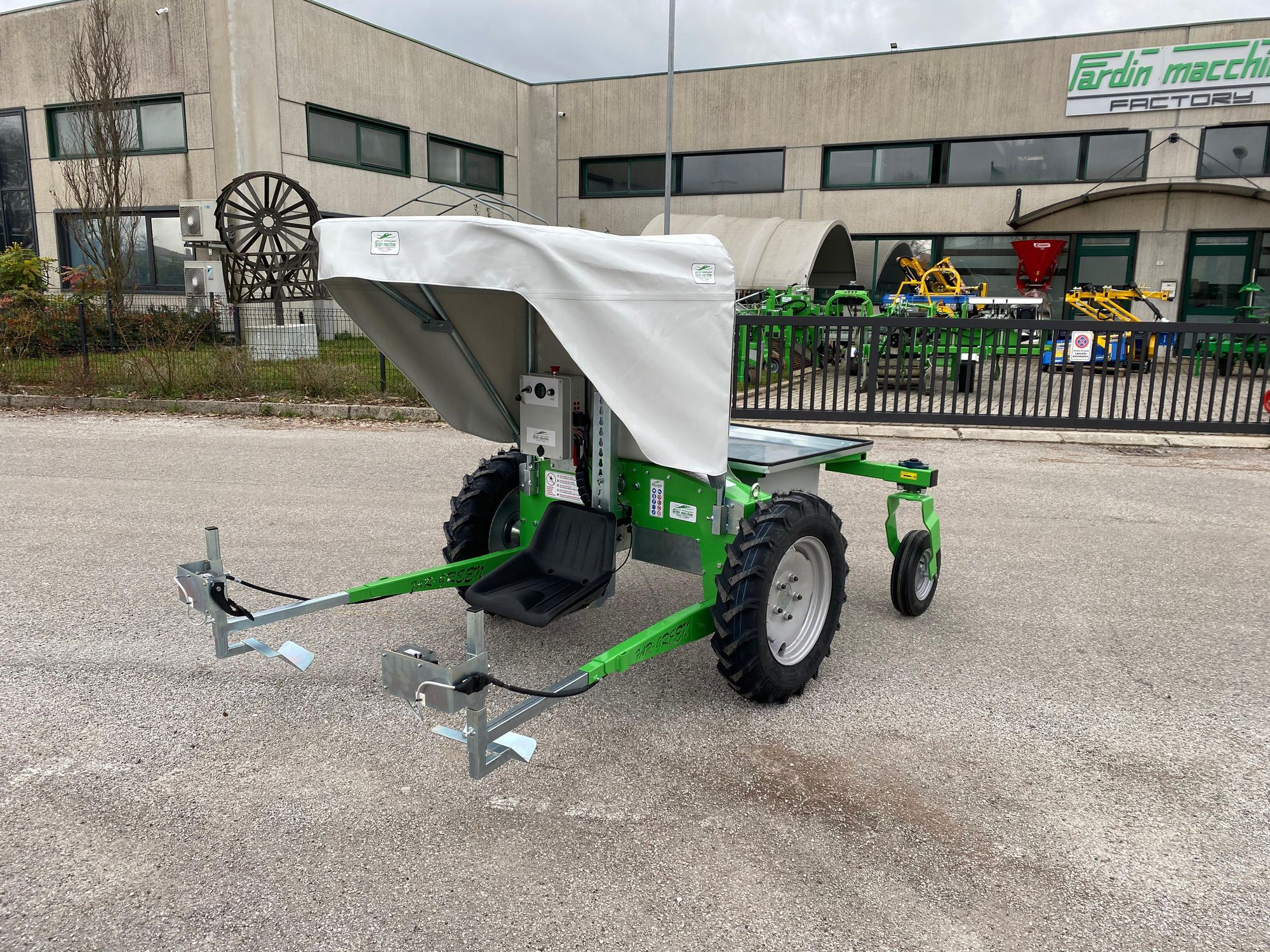 アスパラガス収穫機 - FAR-GREEN CBM - Fardin Factory s.a.s - 自走式