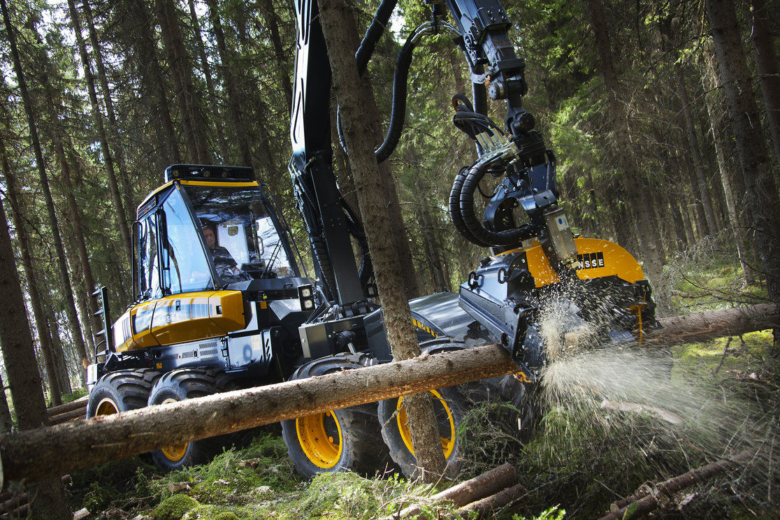 タイヤ式林業ハーベスター - FOX - Ponsse AB - クレーン付き