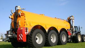 3軸スラリータンカー 1