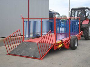 豚用家畜運搬車