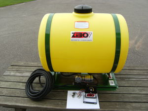 トラクター設置式噴霧機