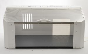 プラスチック製子豚用の巣