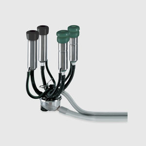 乳牛用搾乳クラスター 1