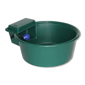 馬用給水器 1