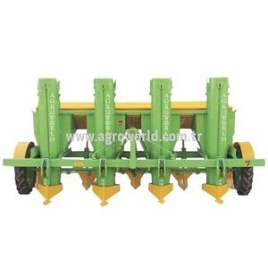 ジャガイモ用移植機 1