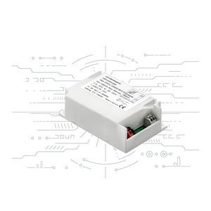電子制御機器