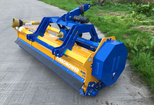 車載型マルチャー - Elite series - BOMFORD Turner Ltd. - フレール式 / PTO / 油圧式