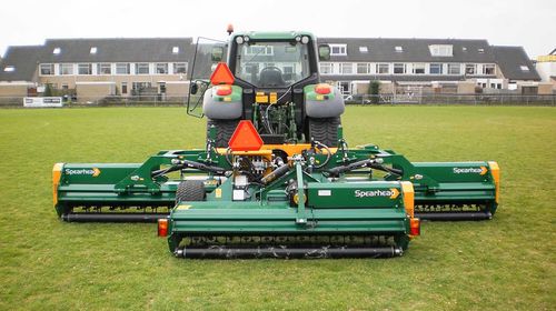 車載型マルチャー - TRIDENT 4000 PARK, TRIDENT 5000 PARK - GreenTec A/S - フレール式 / すじまき作物用