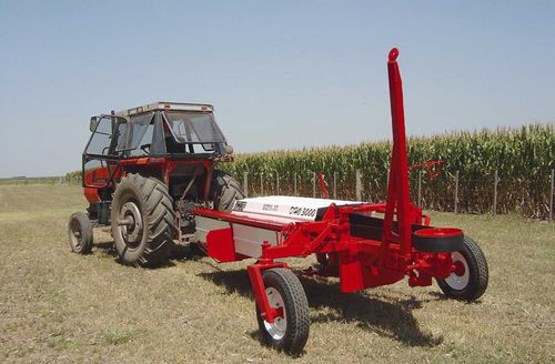 車載型草刈り機 - Maquinas Agricolas Ombu SA - ディスク式 / PTO / トラクター用