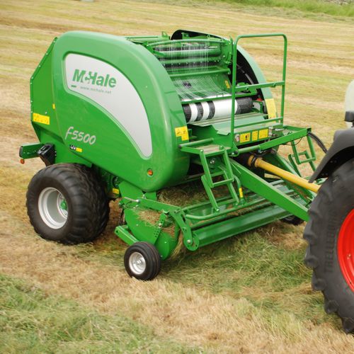 丸形ベーラー - F5500 - McHale Engineering Ltd. - 固定チャンバー