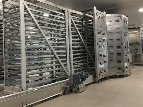 孵化場用輸送カート - Innovatec Hatchery Automation - 棚付き / 金属製