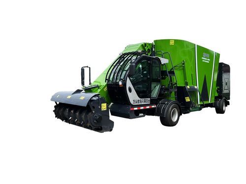 自走式ミキサーワゴン - 12CBM - Tai'an Yimeite Machinery Co., Ltd. - 縦型 / 車載型 / 側面から放出