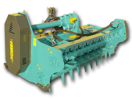 車載型マルチャー - T-HIB-URL-8 - Trituradoras PICURSA S.L. - ハンマー式 / ブドウ園用 / PTO