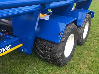 農具用タイヤ - Wilson Engineering