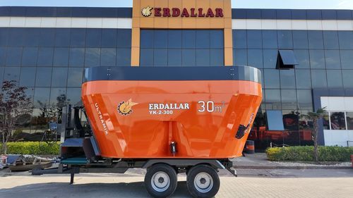 縦型ミキサーワゴン - MAK-30-12 - ERDALLAR AGRICULTURAL MACHINERY - 牽引式 / 前面除荷式 / 後方から放出