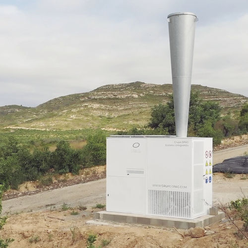 太陽光発電式防雹システム - SPAG GROUP - 環境を尊重する / エコフレンドリー / 動物相に優しい