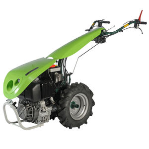 motocultivador com motor de combustão interna