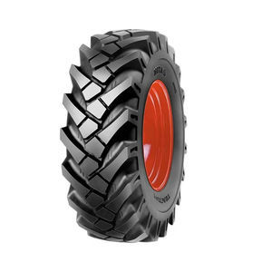 pneu para implemento agrícola