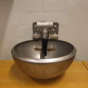 bebedouro para bovinos 1