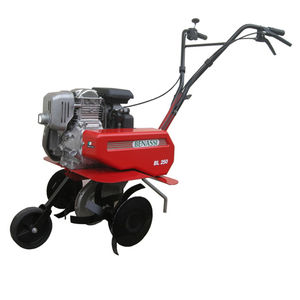 motocultivador com motor de combustão interna 1