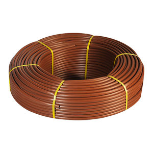 tubo de irrigação por gotejamento