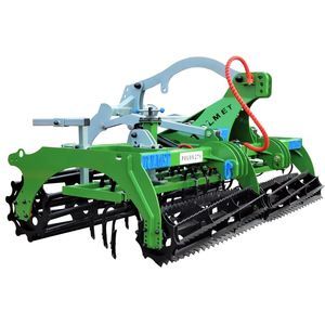 cultivador montado