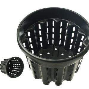 vaso em material plástico 1