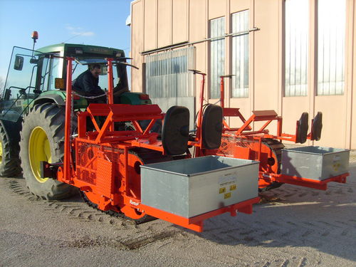 Transplantadora de árvores - Ferrirotor S.r.l. - automática / de 2 linhas / de arrasto