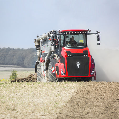 Distribuidor de esterco líquido com 2 eixos - Terra Variant 585 - HOLMER Maschinenbau GmbH - autopropelido