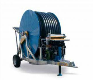 Enrolador de irrigação acionado por turbina - IDROFOGLIA Srl - com sistema de bombeamento
